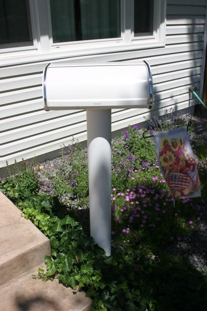 new breadbox turned mailbox